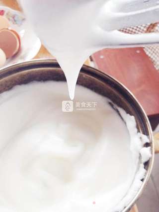 红曲卡仕达戚风卷的做法步骤:8