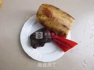 腊肉莲藕片的做法步骤:2