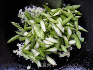 芦笋豆皮的做法步骤：4