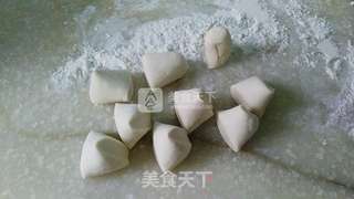 鲜肉生煎包的做法步骤:3