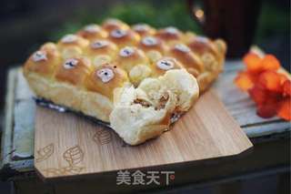 小熊挤挤肉松包的做法步骤:12