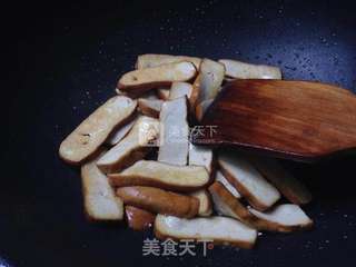 西芹香干的做法步骤:5