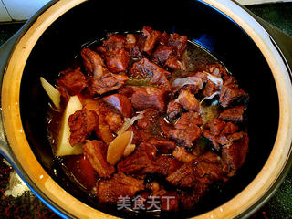 红酒烧牛肉的做法步骤:11