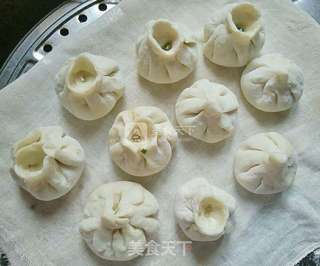 油煎烫面韭菜包的做法步骤:11