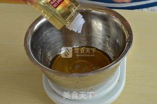 广式月饼的做法步骤:2