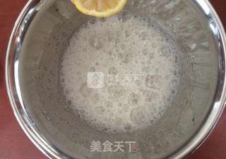 戚风蛋糕——基础版的做法步骤:8