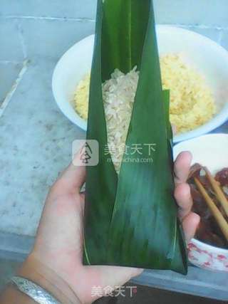 绿豆肉粽的做法步骤:13