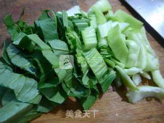 猪肚菇青菜汤面的做法步骤：2