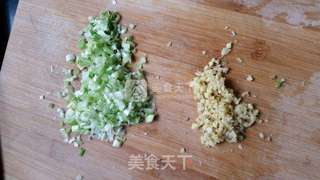 肉糜蒸蛋的做法步骤：1