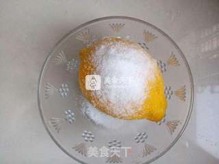 柠檬皮戚风蛋糕——超详细制作过程的做法步骤:2