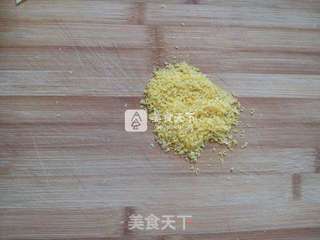 柠檬皮戚风蛋糕——超详细制作过程的做法步骤:5