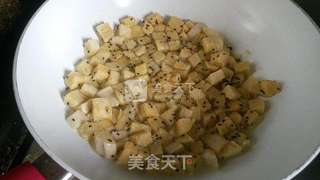 炒馒头的做法步骤:7