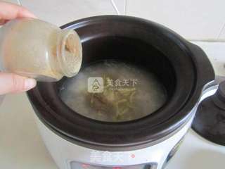 香菜猪肝阴米粥的做法步骤:7