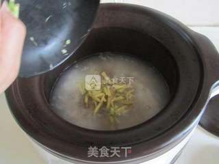 香菜猪肝阴米粥的做法步骤:6