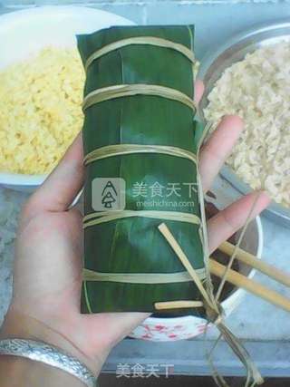 绿豆肉粽的做法步骤:16