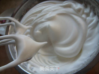 葡萄干戚风蛋糕的做法步骤:8
