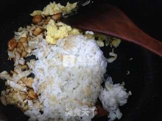 虾仁蛋炒饭的做法步骤:9