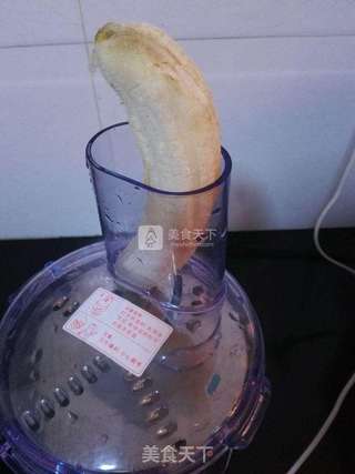 分分钟搞定的香蕉冰淇淋的做法步骤:3