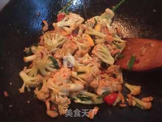 酸辣干锅菜花的做法步骤:10