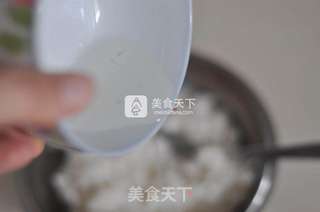 肉松饭团的做法步骤:4