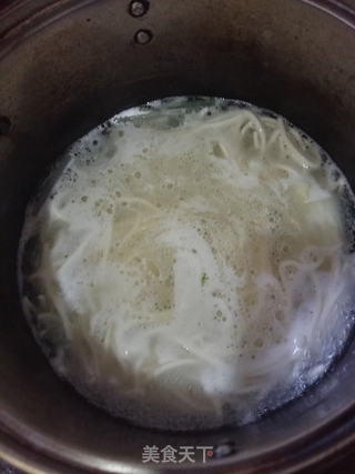 冬瓜肉丸面的做法步骤:5
