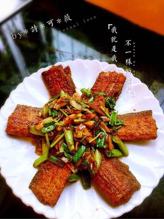 红烧带鱼的做法步骤:8