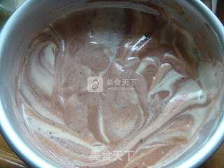 大理石戚风蛋糕的做法步骤:14