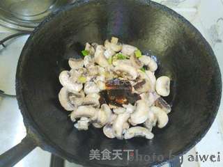 红烧口蘑的做法步骤:5
