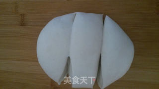大饼卷油条的做法步骤:6