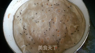 大饼卷油条的做法步骤:13