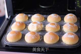 蔓越莓奶酥面包的做法步骤:12