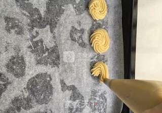 香草味曲奇饼干的做法步骤:7