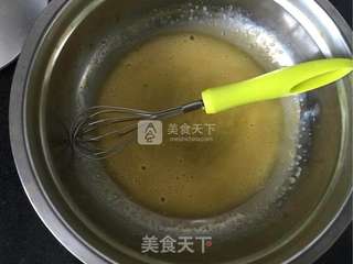 8寸戚风蛋糕的做法步骤:2