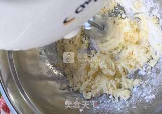 香草味曲奇饼干的做法步骤:2