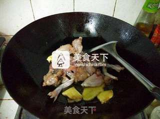 冬瓜煮田鸡的做法步骤:2