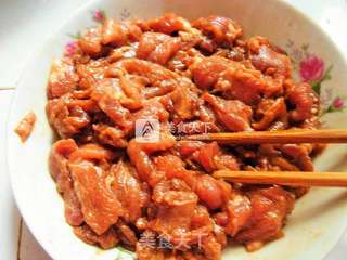 老姜炒肉片的做法步骤：1