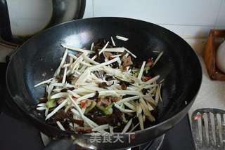 鱼香肉丝的做法步骤:8