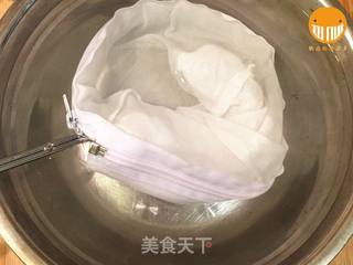 李子果冻制作的做法步骤:7