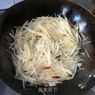 酸辣土豆丝的做法步骤:9