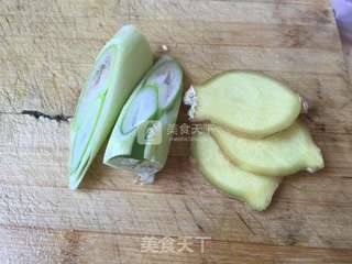 大骨鲜蔬汤的做法步骤：4