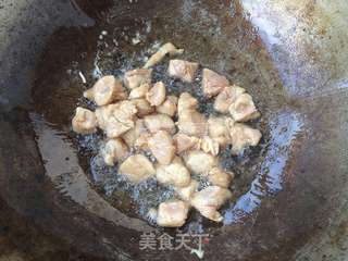 秋葵炒鸡丁的做法步骤:7