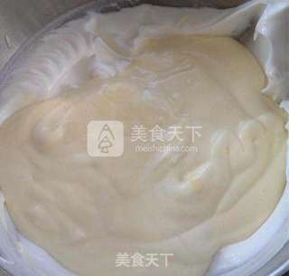 戚风蛋糕的做法步骤:13