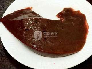 粥底枸杞叶猪肝汤的做法步骤:4