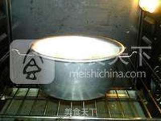 芝麻蜂糖戚风蛋糕的做法步骤:19