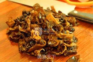 蔬三鲜爆炒鸭胸的做法步骤:7