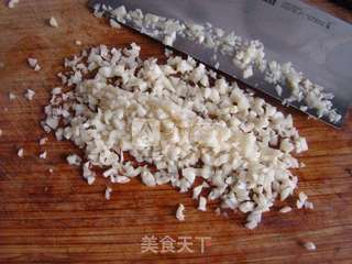 蒜蓉粉丝蒸龙利鱼的做法步骤:3