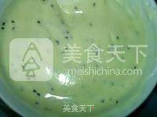 芝麻蜂糖戚风蛋糕的做法步骤:15
