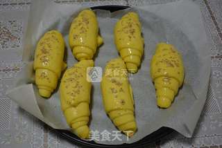 牛角面包的做法步骤:13