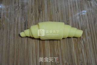 牛角面包的做法步骤:10