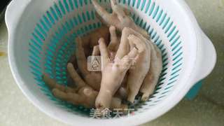 红烧鸡爪的做法步骤:4